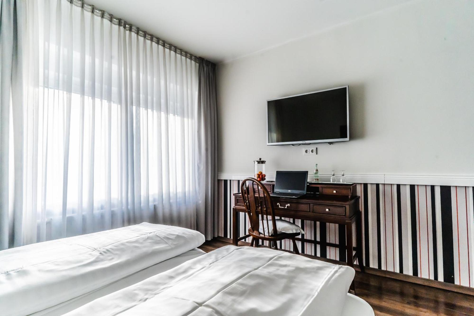 Privathotel Stickdorn Bad Oeynhausen Eksteriør bilde